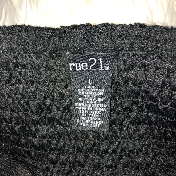 ✨Strapless Lace Dress✨ - Picture 4 of 4